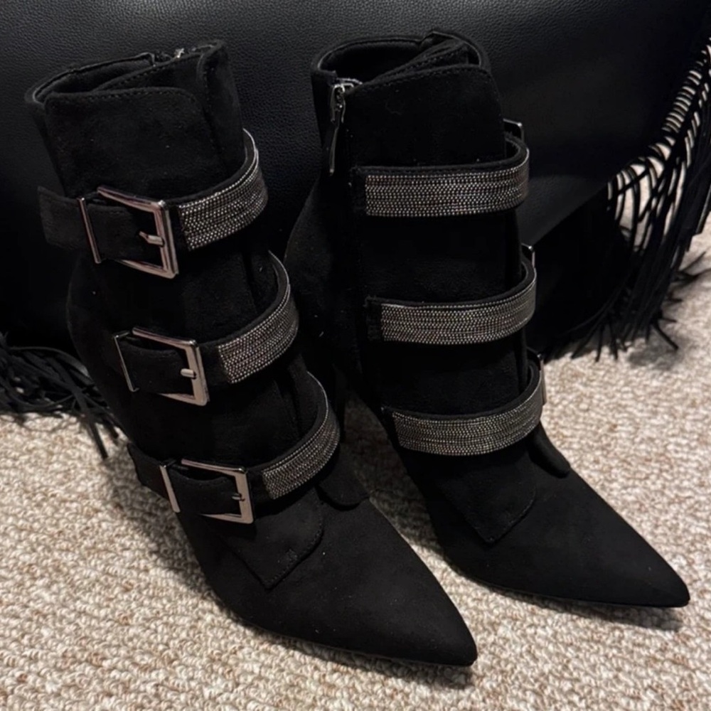 VENUS Black Triple Buckle Heeled Boots